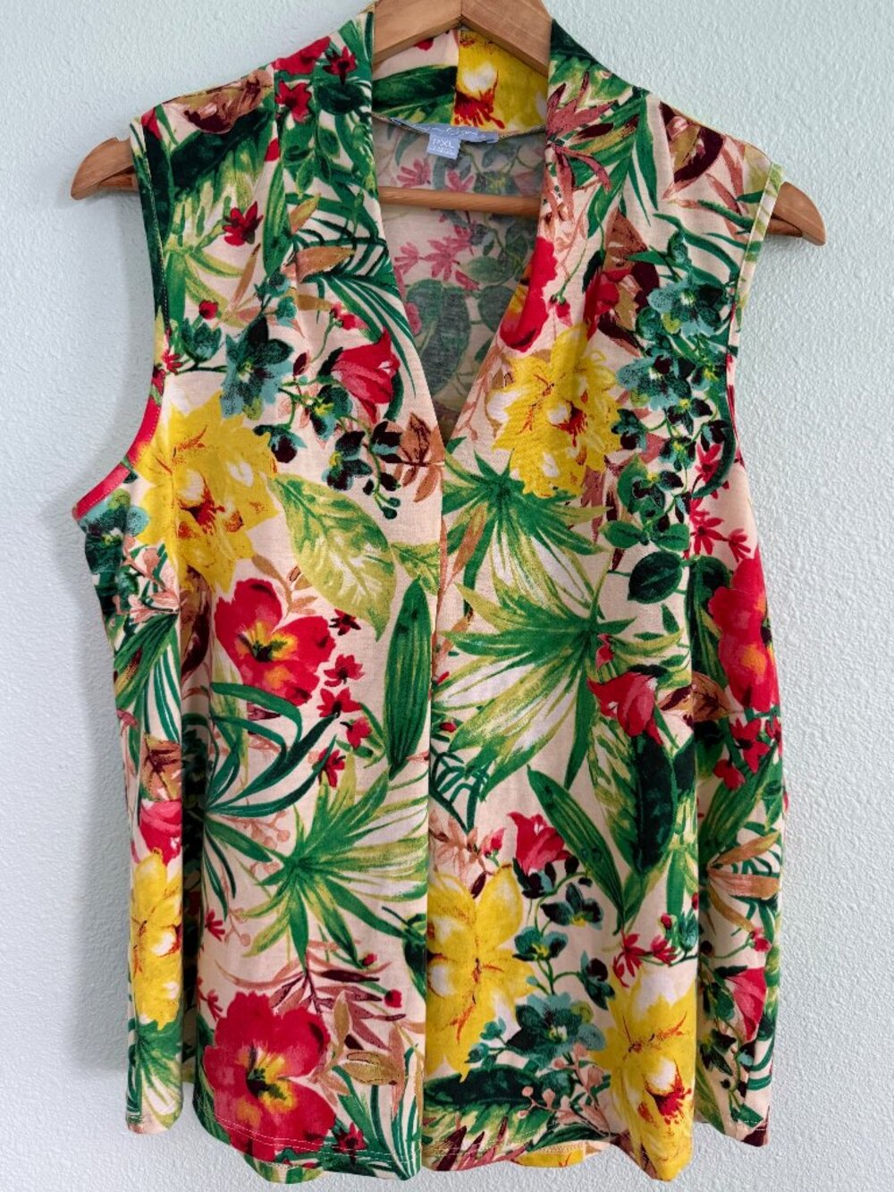 Palm Grove Sleeveless Tropical Top Size PXL